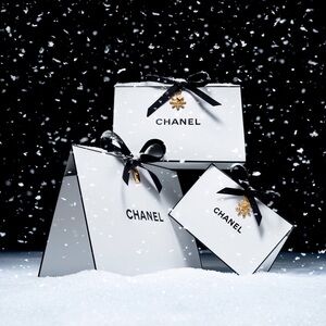 New ✨ Chanel Gift Boxes